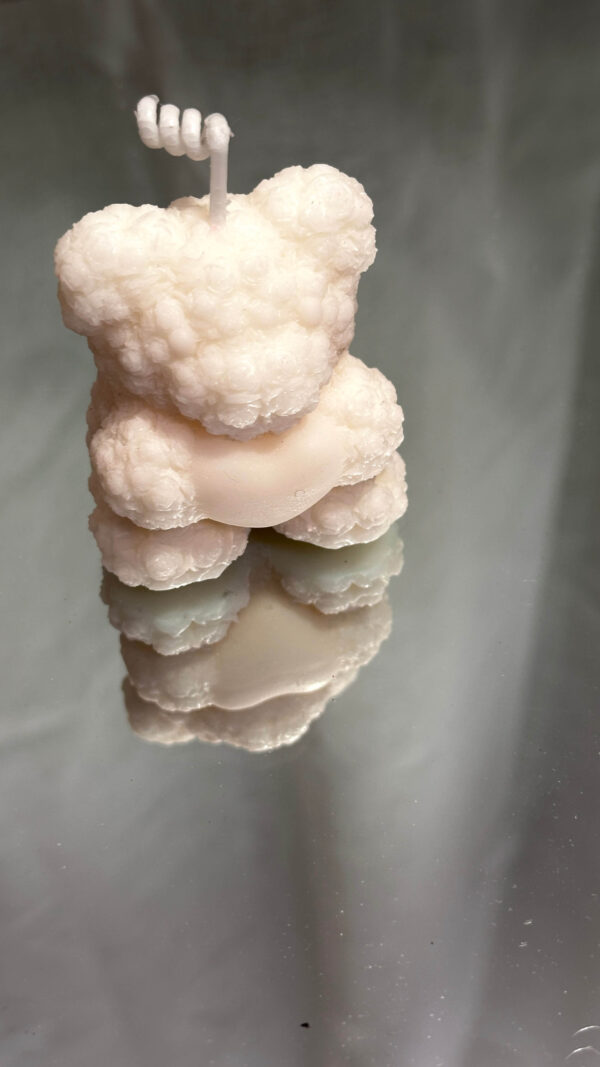 Lõhnaküünal Karu südamega