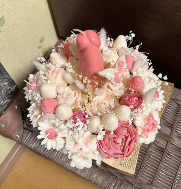 Küünlakimp “Lilleline vallatus"