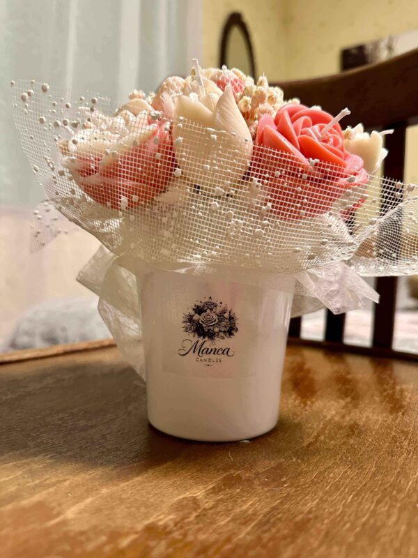 Küünlakimp vaasis “Pastelne unelm"